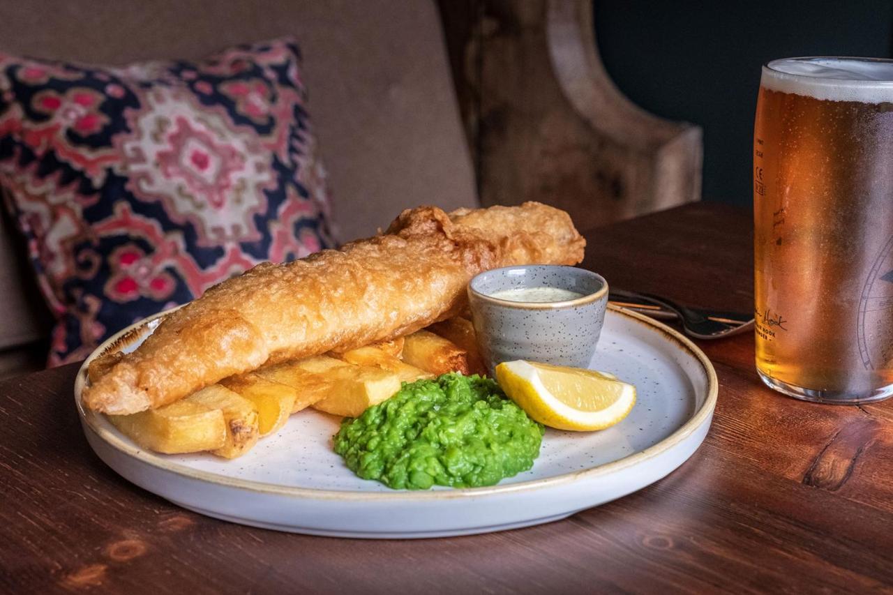 The Globe Inn Wells-next-the-Sea Eksteriør bilde